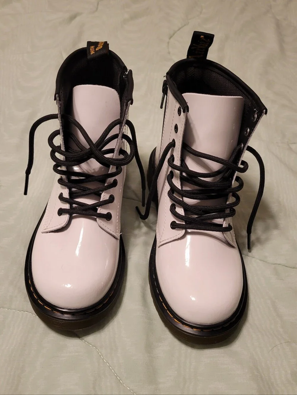 Dr. Martens 1460 J Youth White Patent Leather Boots NWOB Size 3